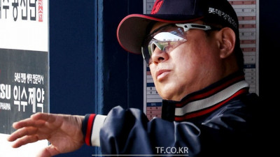 생각 없는 행동 책임져라…김태형, '도박 4인방' 향한 무거운 일갈