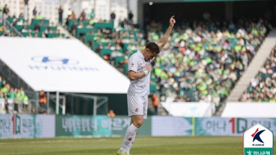 승격팀의 반란… 부천, ‘멀티골’ 갈레고 앞세워 디펜딩챔피언 전북에 역전승