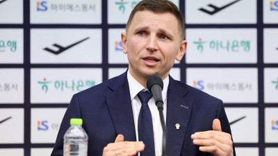 3·1절 한일전 역전패… 자존심 구긴 마줄스號