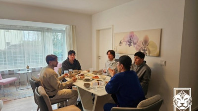 유럽파 만난 홍명보 감독 주요 선수 컨디션 체크하고, 다양한 얘기 나눠