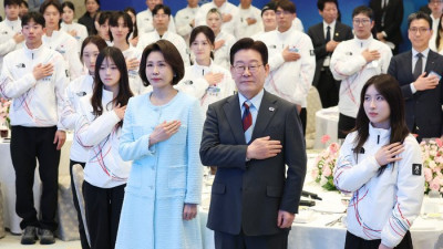 올림픽 태극전사 만난 이재명 대통령 “동계선수, 선수촌 군복무 방안 검토하라…최민정 성남시장 때 영입해”