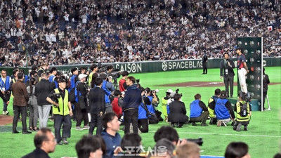 [포토]대만전 대승 이후 인터뷰 하는 오타니