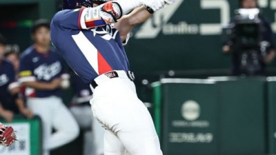 류지현호 WBC 日에 6-8 역전패…한일전 12경기째 무승