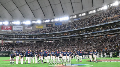 [포토]일본에 아쉬운 패배한 야구대표팀