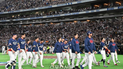 [포토]일본에 6-8 패한 야구대표팀