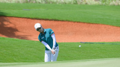 ‘향블리’ 주가 수직상승, 한국미즈노 ‘이미향 아이언’에 친필 사인 모자 선착순 증정