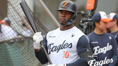 “메이저리그급 구장이다” 한화생명 볼파크에 깜짝 놀란 페라자…돌아온 대전, 남다른 각오 [SS스타]