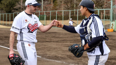 ‘10승 에이스’ 로그 틀어막고, ‘2군 평정’ 윤준호 치고 달리고