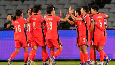 여자 축구 대표팀, 아시안컵 4강 진출… 4연속 월드컵 본선行도 확정