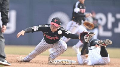 [포토] 허경민 ‘도루 성공이야’