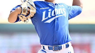 [포토]삼성 선발 이승민의 역투