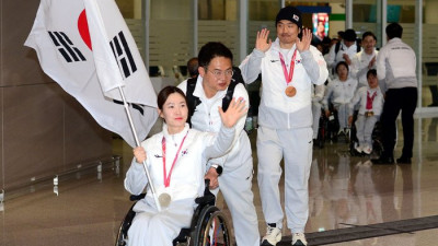 2026 밀라노·코르티나 동계패럴림픽, 대한민국 선수단 공항 환영행사 및 해단식 개최 [SS시선집중]