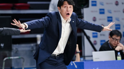 ‘女농구계 김성근’ 위성우 감독, 감독 부임 후 첫 PO 탈락 위기→반전 절실 “끝까지 최선 다해보겠다” [SS포커스]