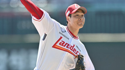 SSG 마운드에 나타난 새얼굴 “오모시로이 핏챠쟝~ 다케다쿤!”[장강훈의 액션피치]