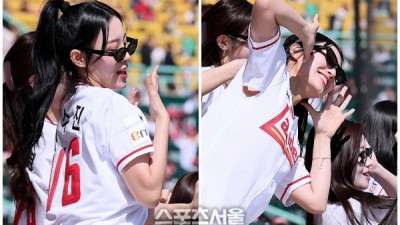 SSG 새 아웃송 옆에서 보면...“이수진 치어리더와 동료들!”