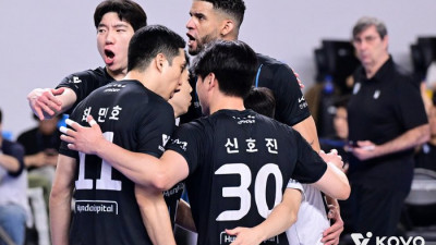 ‘27득점’ 허수봉이 끝냈다…우리카드 ‘기세’ 잠재운 현대캐피탈, PO 1차전 승리로 ‘85% 확률’ 잡았다