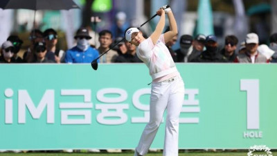 '슈퍼 루키' 김민솔, KLPGA 투어 iM금융오픈 와이어 투 와이어 우승…통산 3승