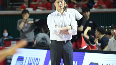 “다시 잠실로 오겠다” 벼랑 끝 전희철 감독, 각오 다졌다…돌아봐도 ‘허무한’ 3쿼터 [SS잠실in]