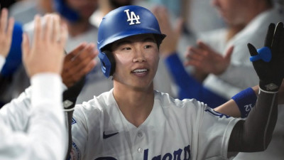 김혜성 ‘첫 한방’으로 활짝 웃었다…다저스 3연승, NL서부 선두 질주