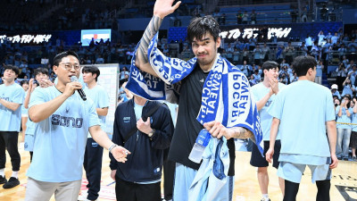 ‘4월22일생’ 켐바오를 위한 위너스의 생일 축하 노래 “노력에 보상받는 것 같은 느낌”
