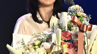 코트 떠난 ‘레전드’ 양효진, 해설위원으로 새 출발 “풍부한 경험 바탕, 배구의 묘미 쉽고 깊이 있게 전달하겠다”