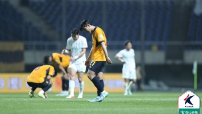 7연패보다 충격적인 25실점 ‘자동문 수비’…무기력한 광주, 이대로면 전반기 11연패 걱정해야