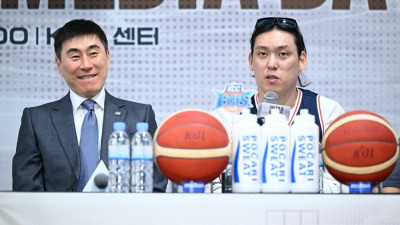“은퇴할까요?” vs “구단 팬미팅”…KCC·소노, 전례 없는 맞대결엔 파격 공약이지! [SS시선집중]